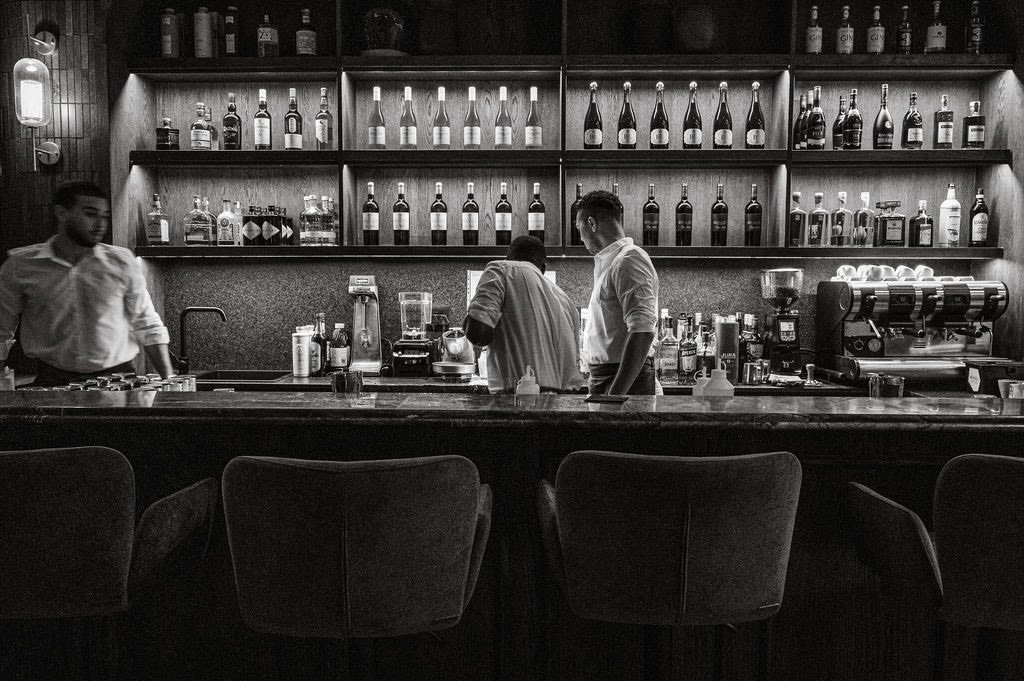 wilde-vy-bartenders-black-and-white.jpg