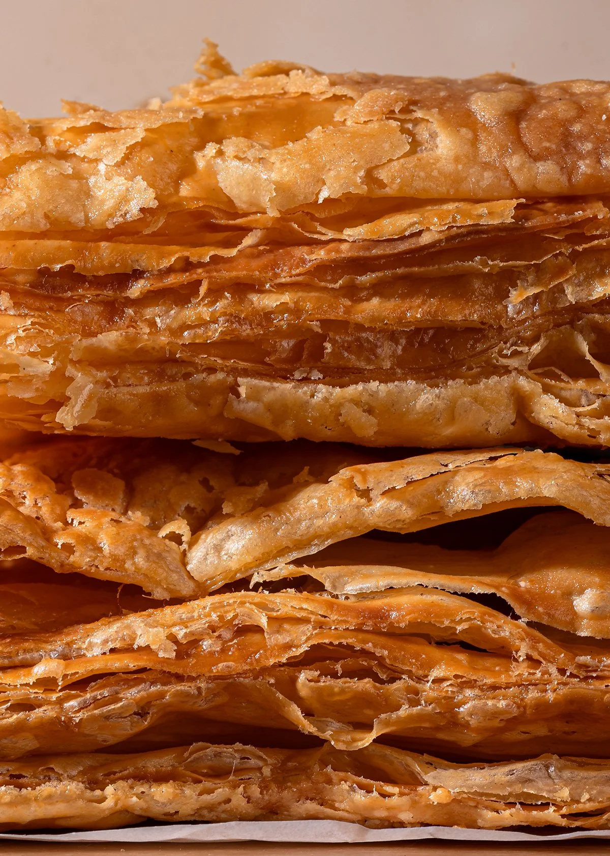 puff-pastry-layers-macro.jpeg