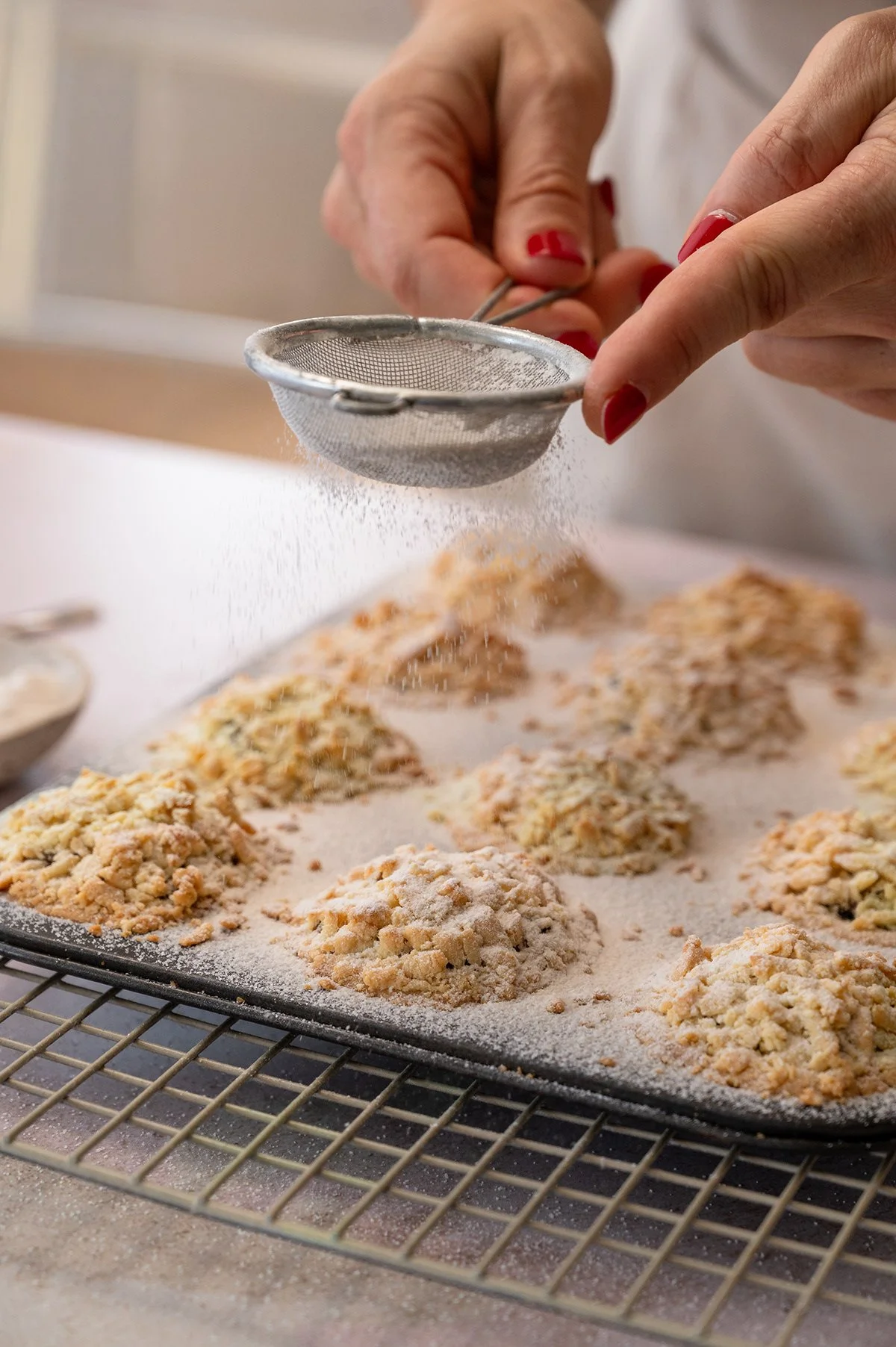 dusting-scones-cooling-rack.jpg