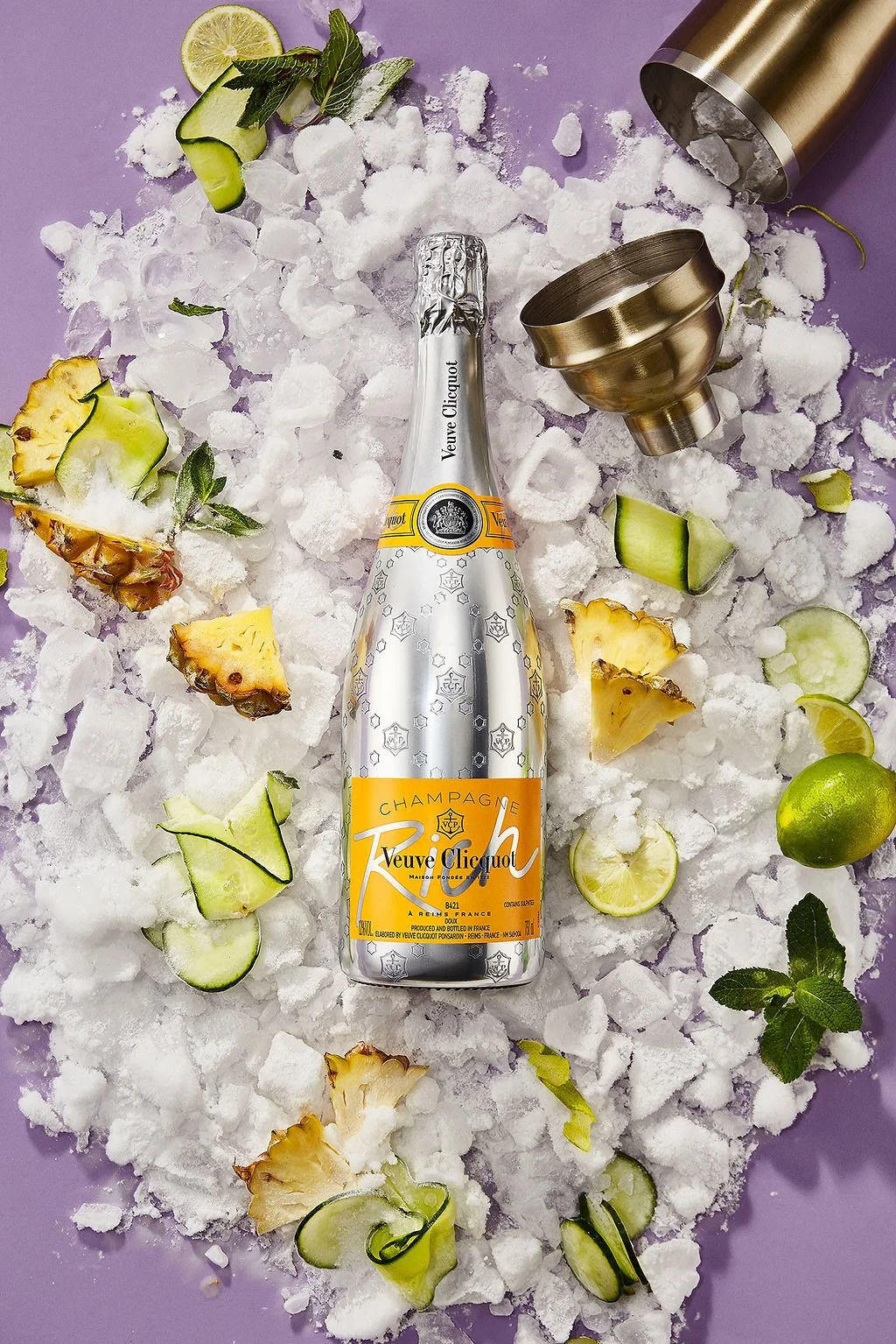 veuve-clicquot-champagne-styled-with-ice-and-pineapple.jpg