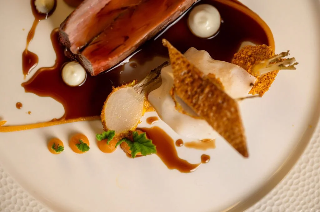 de-tafel-cape-town-duck-jus-plating-detail.jpg