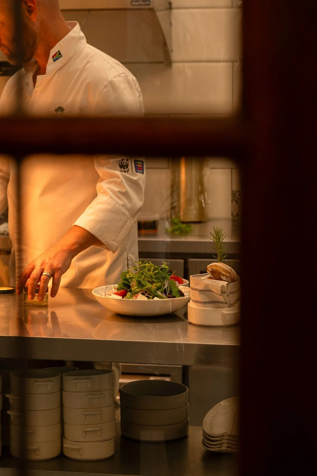 de-tafel-cape-town-chef-kitchen-pass.jpg