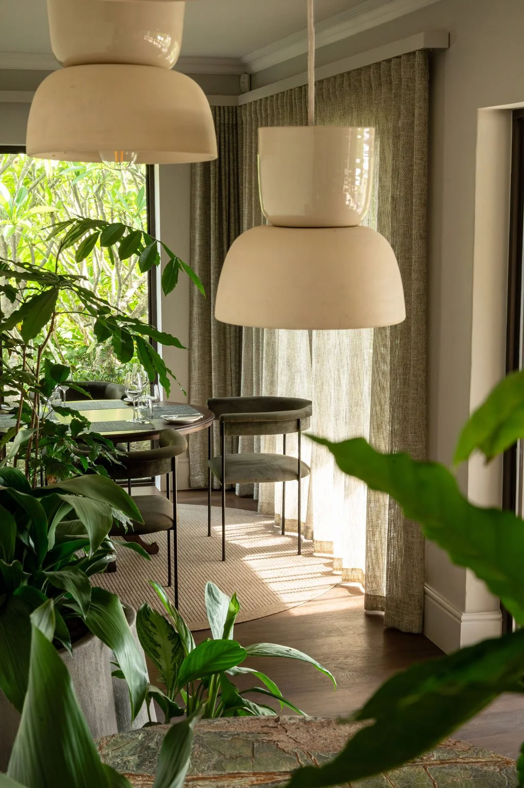 wilde-vy-durbanville-dining-room-natural-light.jpg