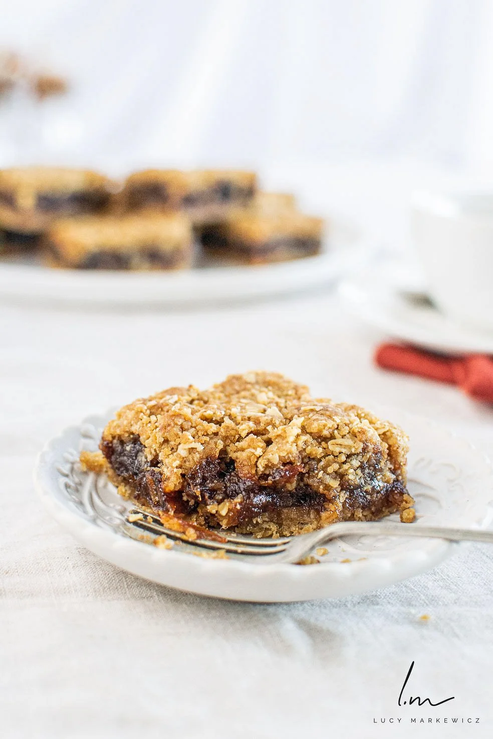 date-oat-crumble-bar-slice.jpg