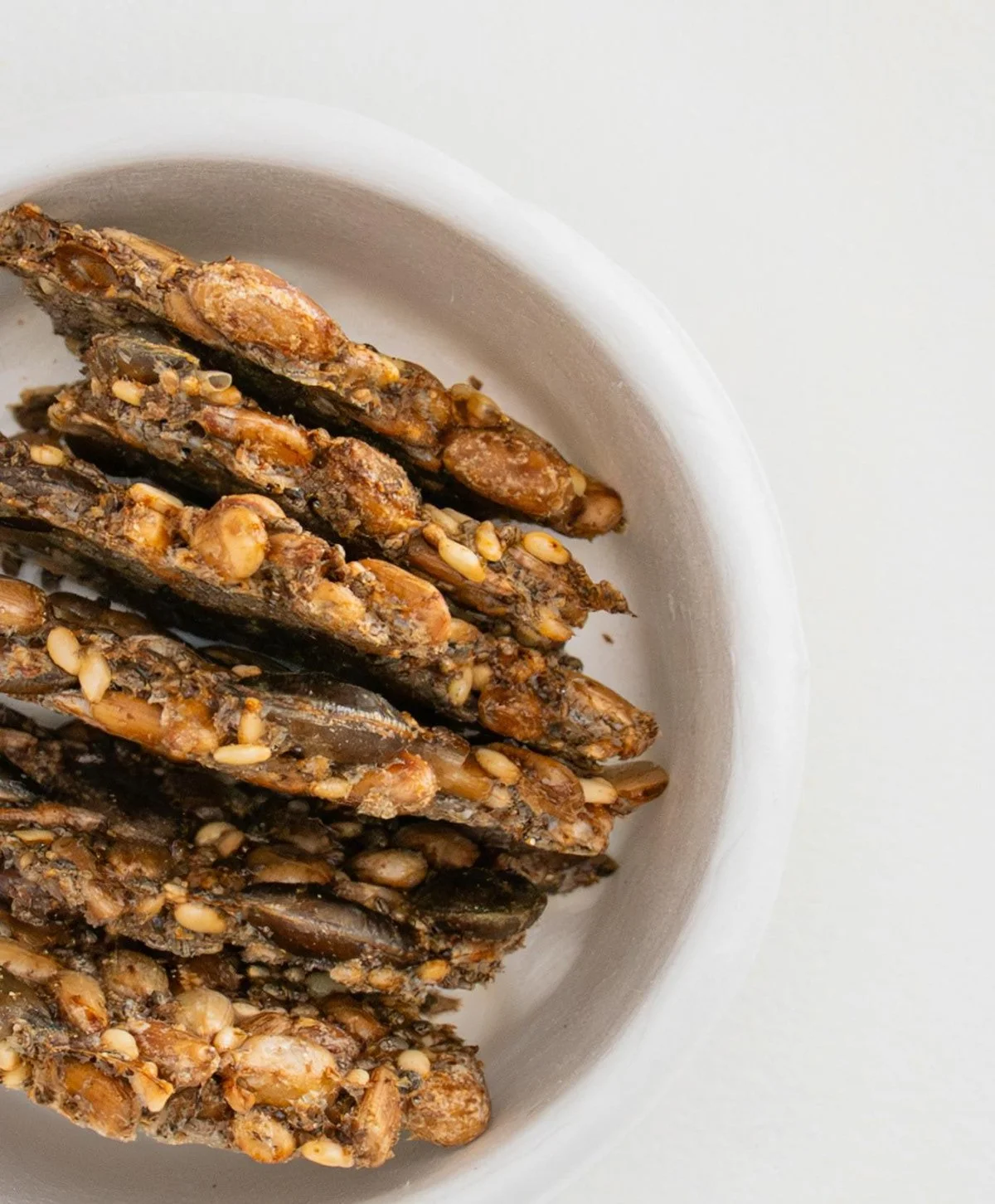 seed-nut-protein-bars-bowl-overhead.jpg