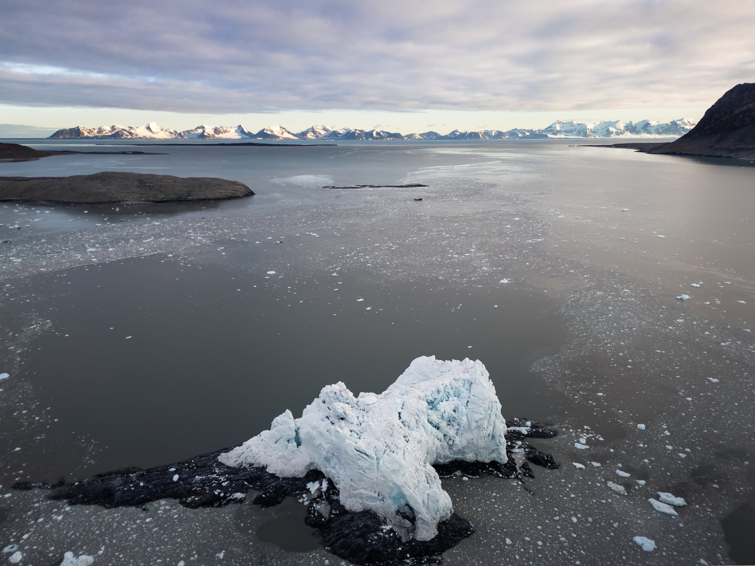 AlongTheIceEdge-27.jpg