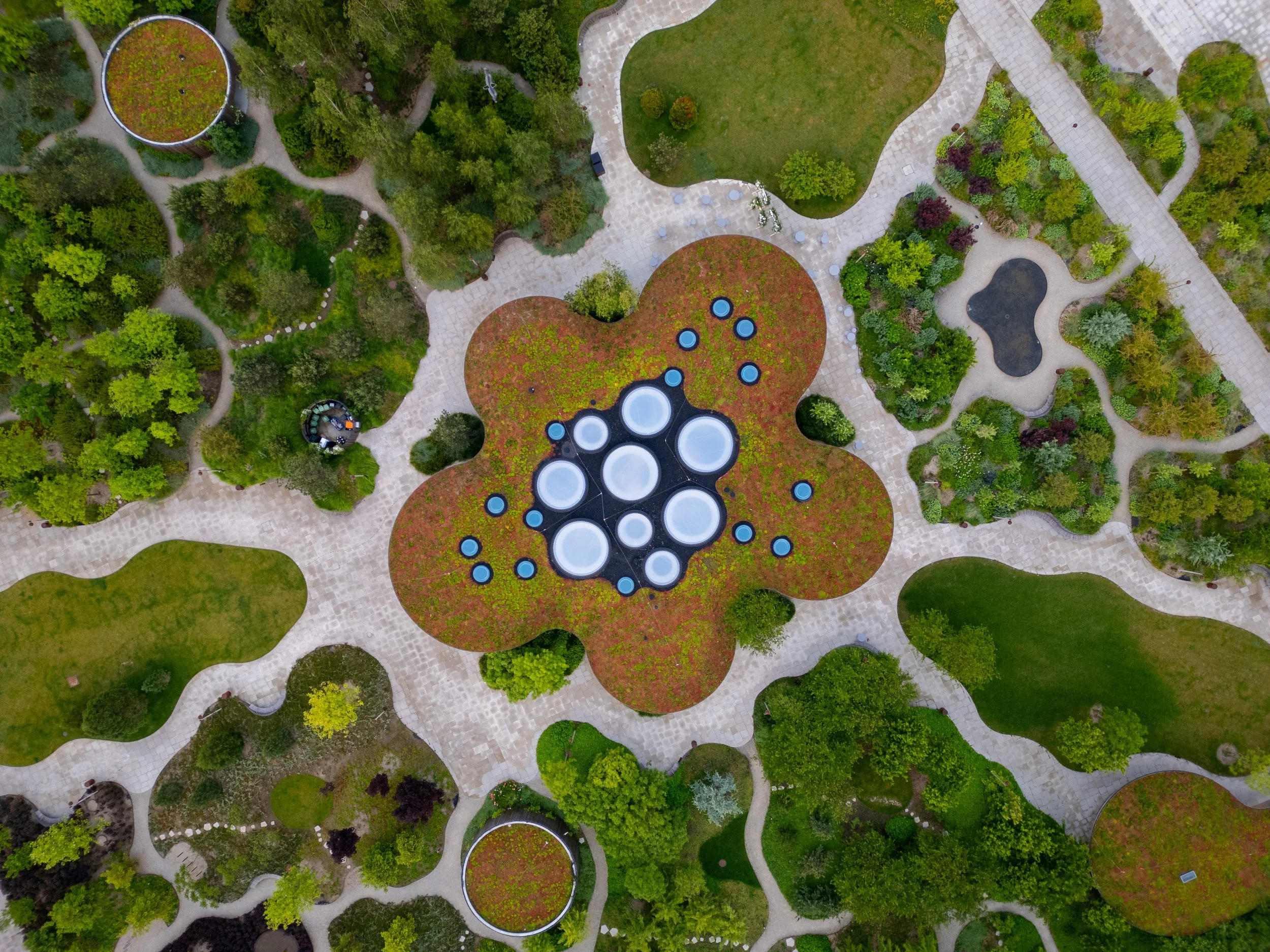 Væksthuset og Operaparken i København. Dronefoto.
