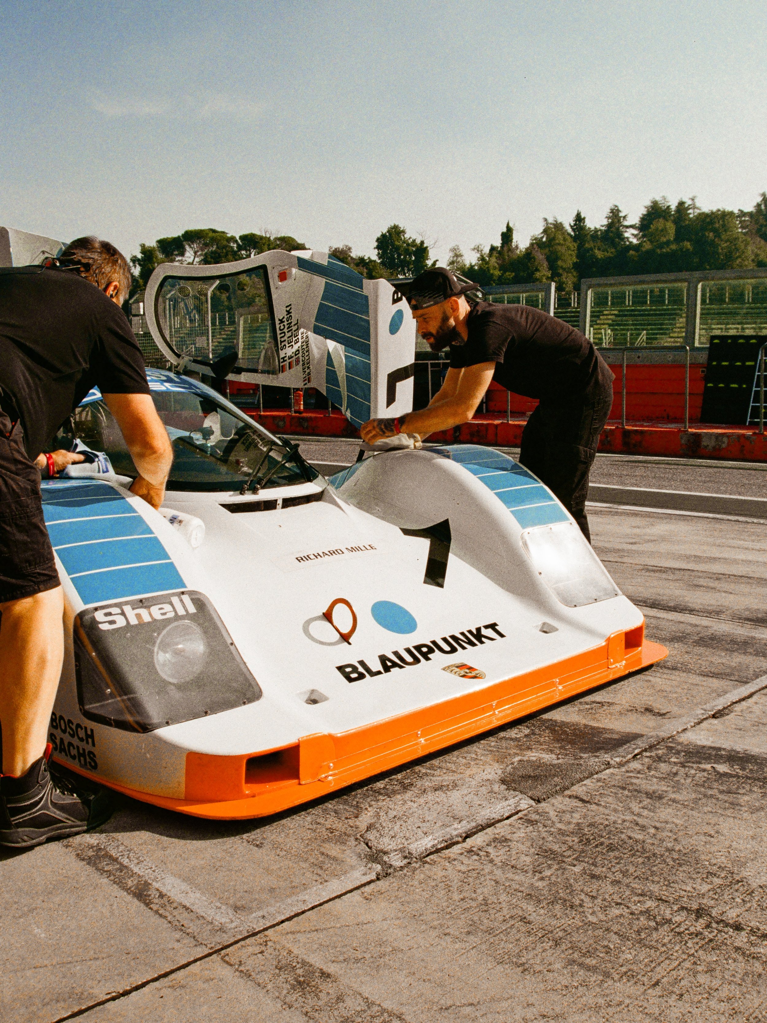 Group C on Film 🎞️

#archive #groupc #photography #motorsport #film