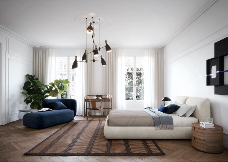 Camera da letto moderna con letto bianco, lampade nere, grande finestra con tende bianche, poltrona blu, grande pianta verde, tappeto beige con motivi neri, scrivania di legno con sedia, quadri astratti neri sulla parete, decorazioni minimaliste.