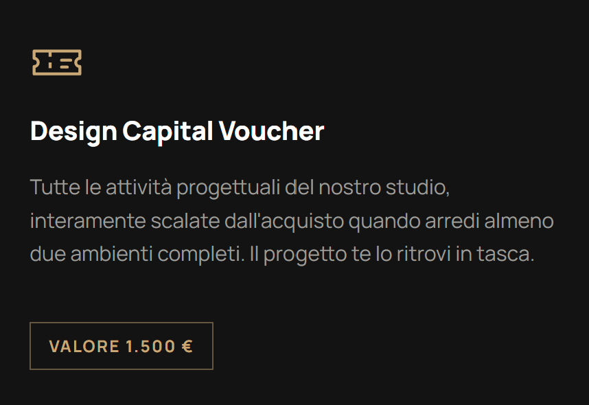 Voucher di design con testo in italiano, sfondo nero, logo in alto, e dettagli sul valore di 1500 euro per servizi di progettazione d'interni.