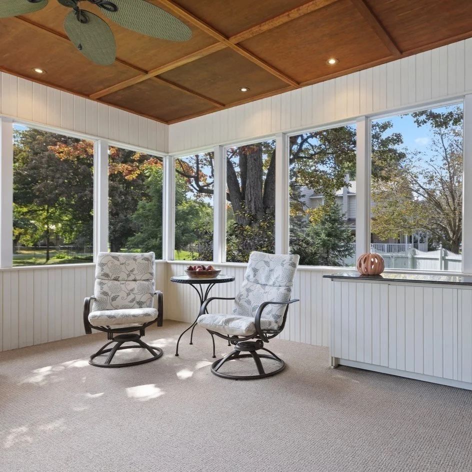 How Long Will it Take to Install a Screen Room?