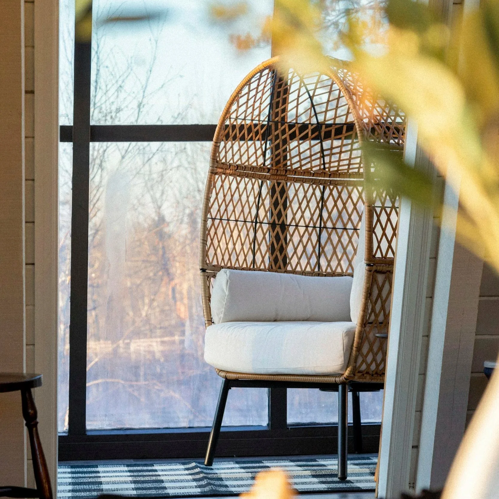 Top 5 Design Trends for Modern Screen Enclosures and Lanais
