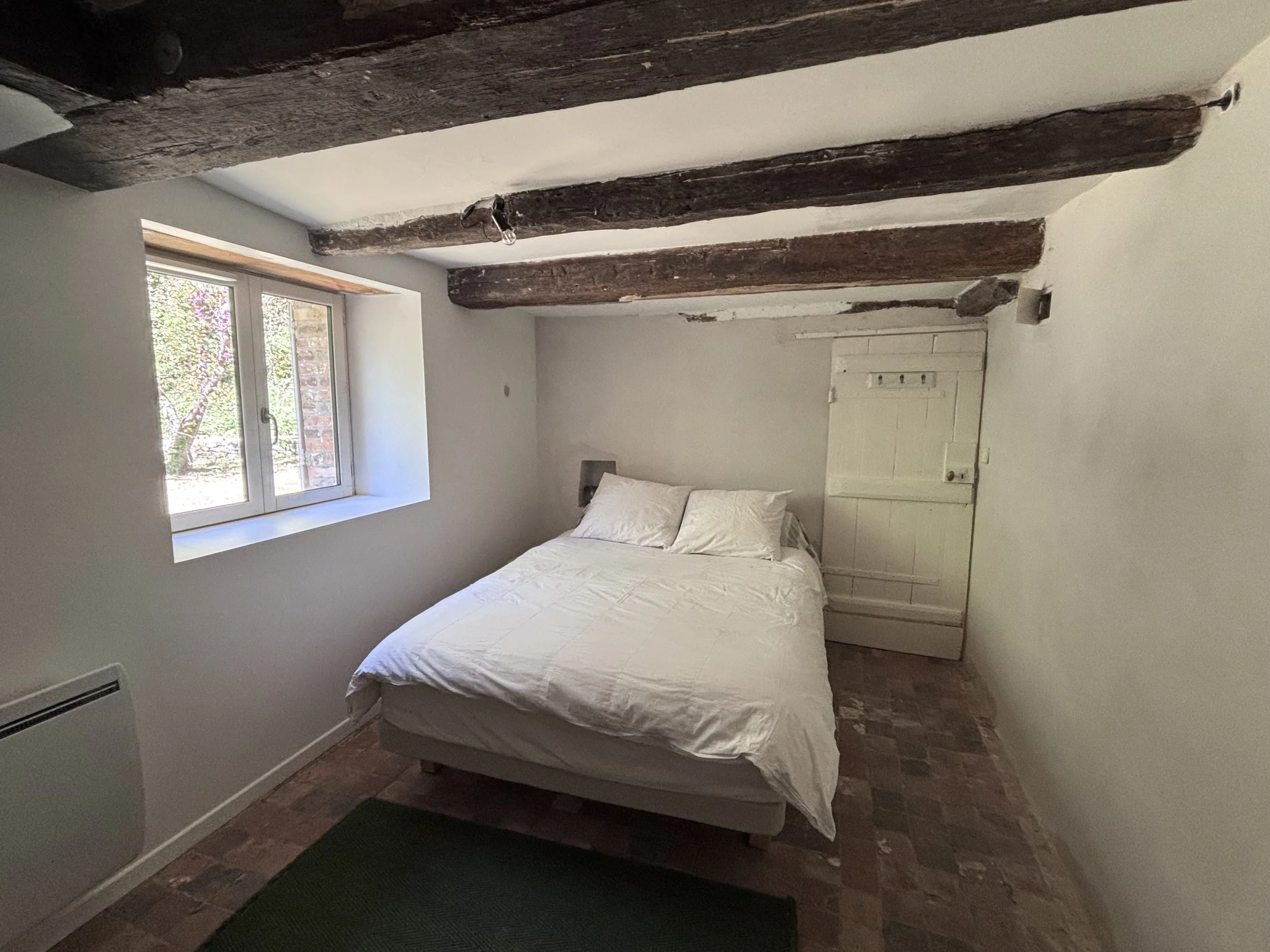 chambre 2 rdc.jpeg