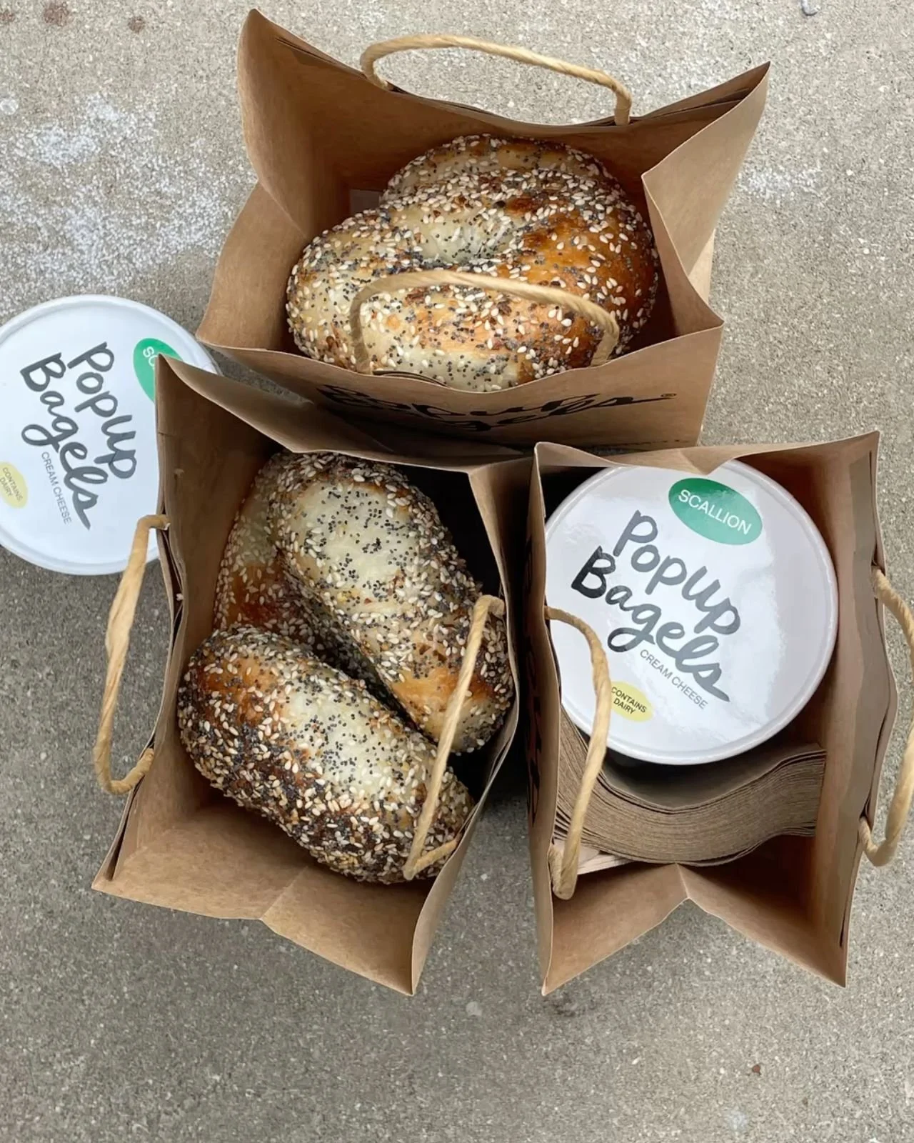Digital Marketing and Social Campaign: Pop-Up Bagel