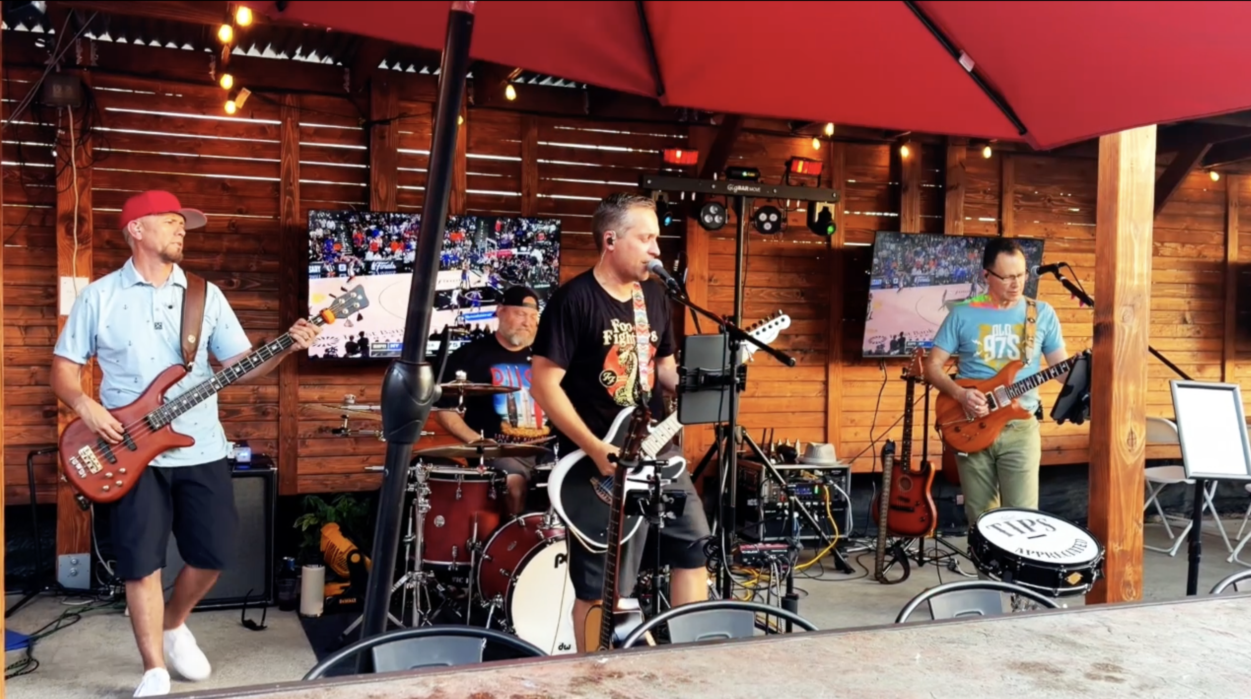 Acoustic Rewind at Barcuso