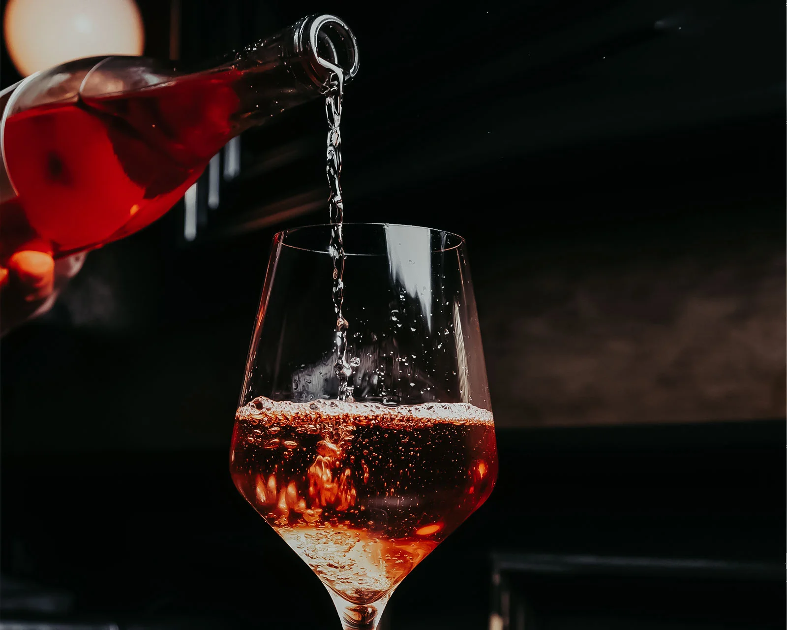 wine-pour-1600x1280.jpg