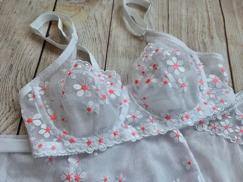 Bwear August Kit margareta bra