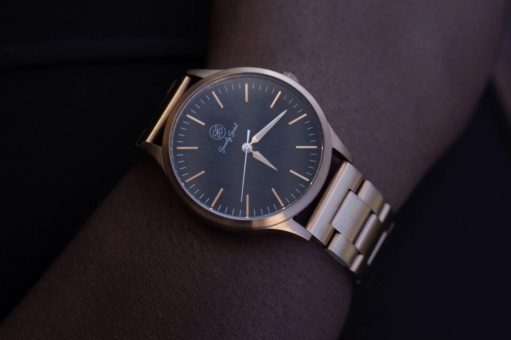 Signature Collection Watch