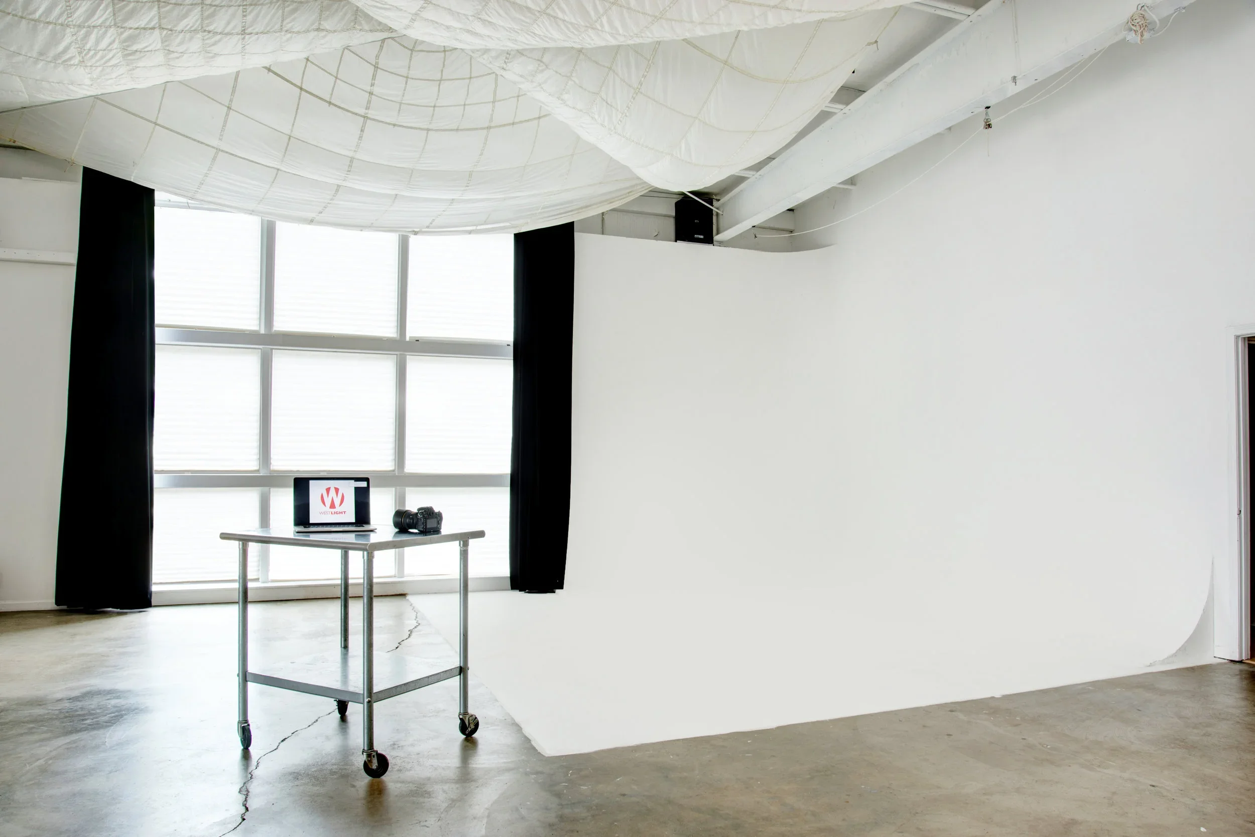 West+Cyc+wall+and+window.webp