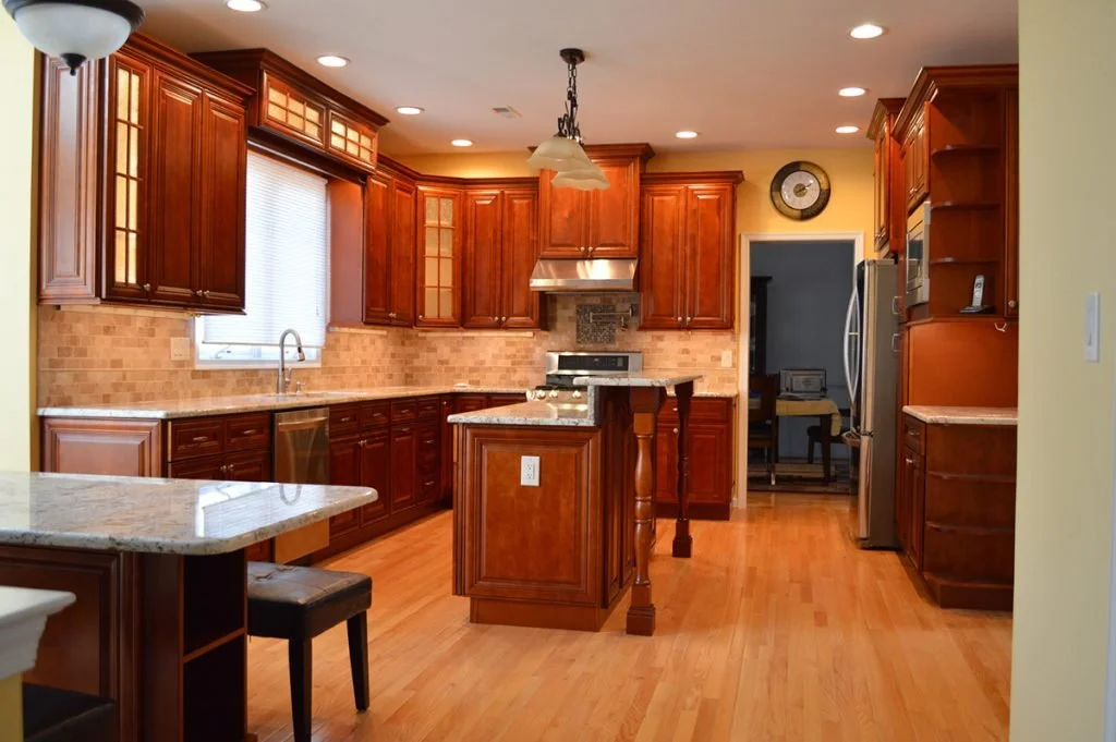 04-21st-Century-Charlton-Kitchen.jpg