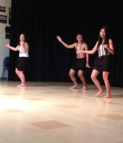 dance16.webp