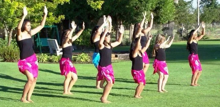 dance05.webp