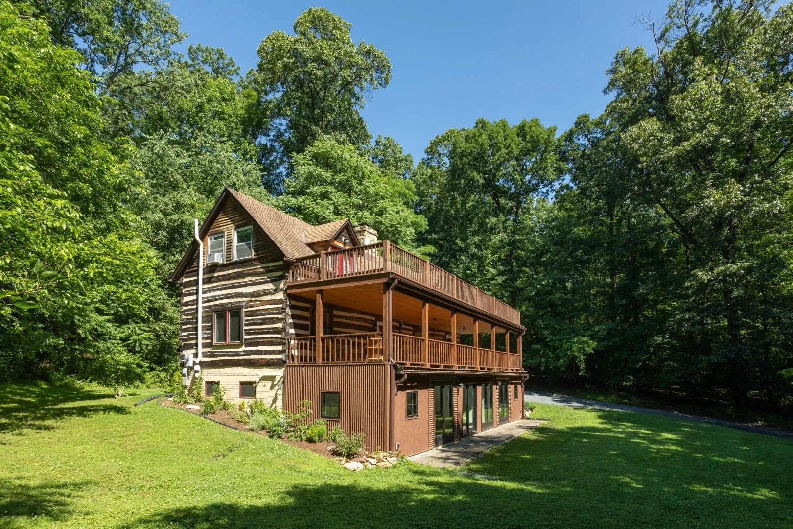 Cabin-3.jpg