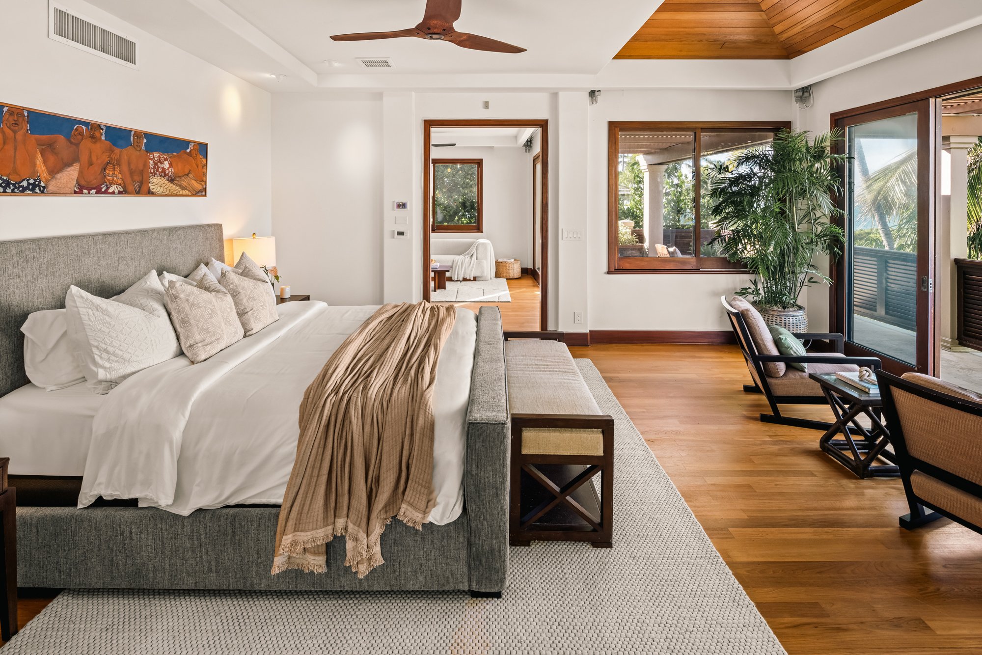 primary suite 4E2A5505_1.jpg