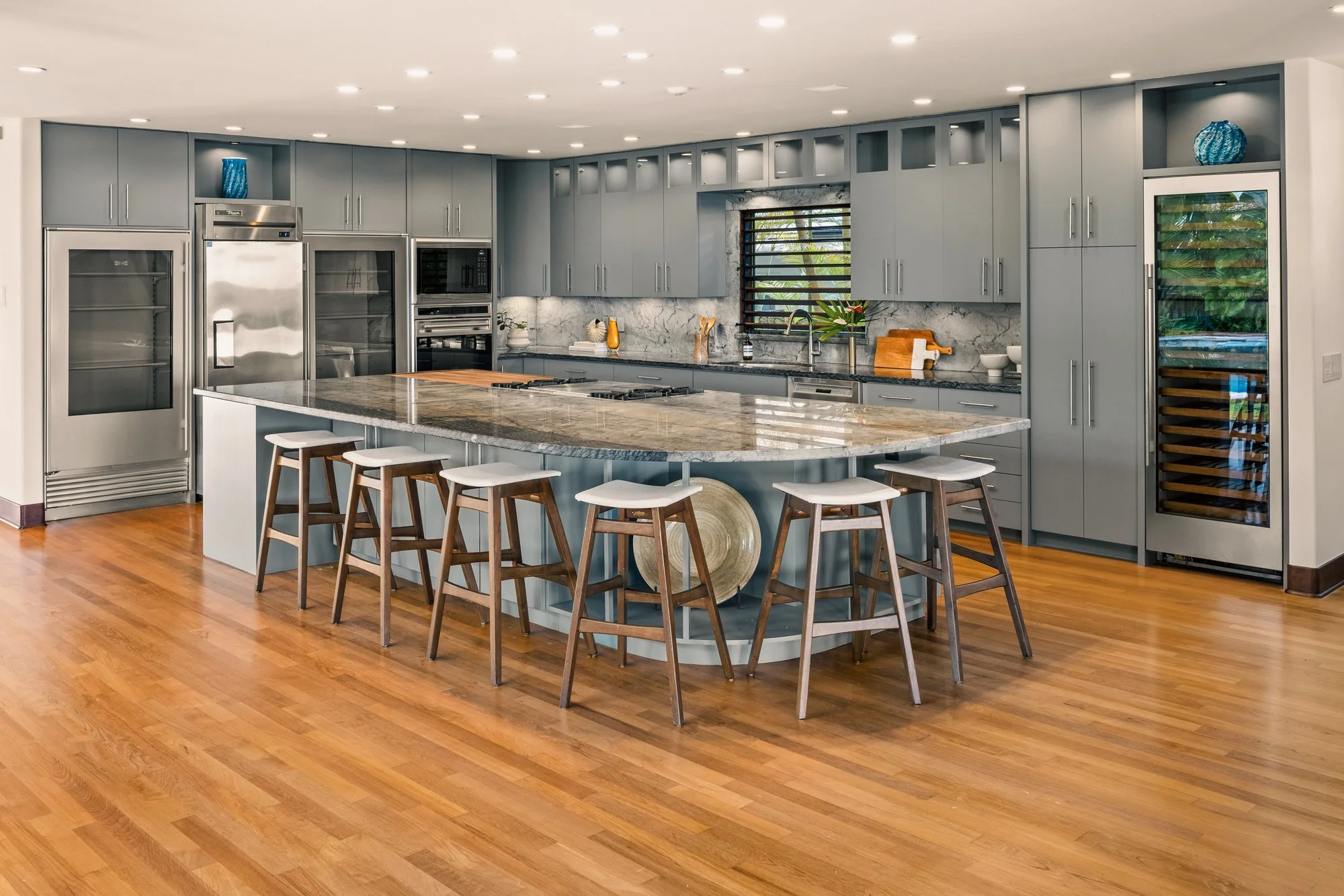 kitchen 4E2A5701_1.jpg