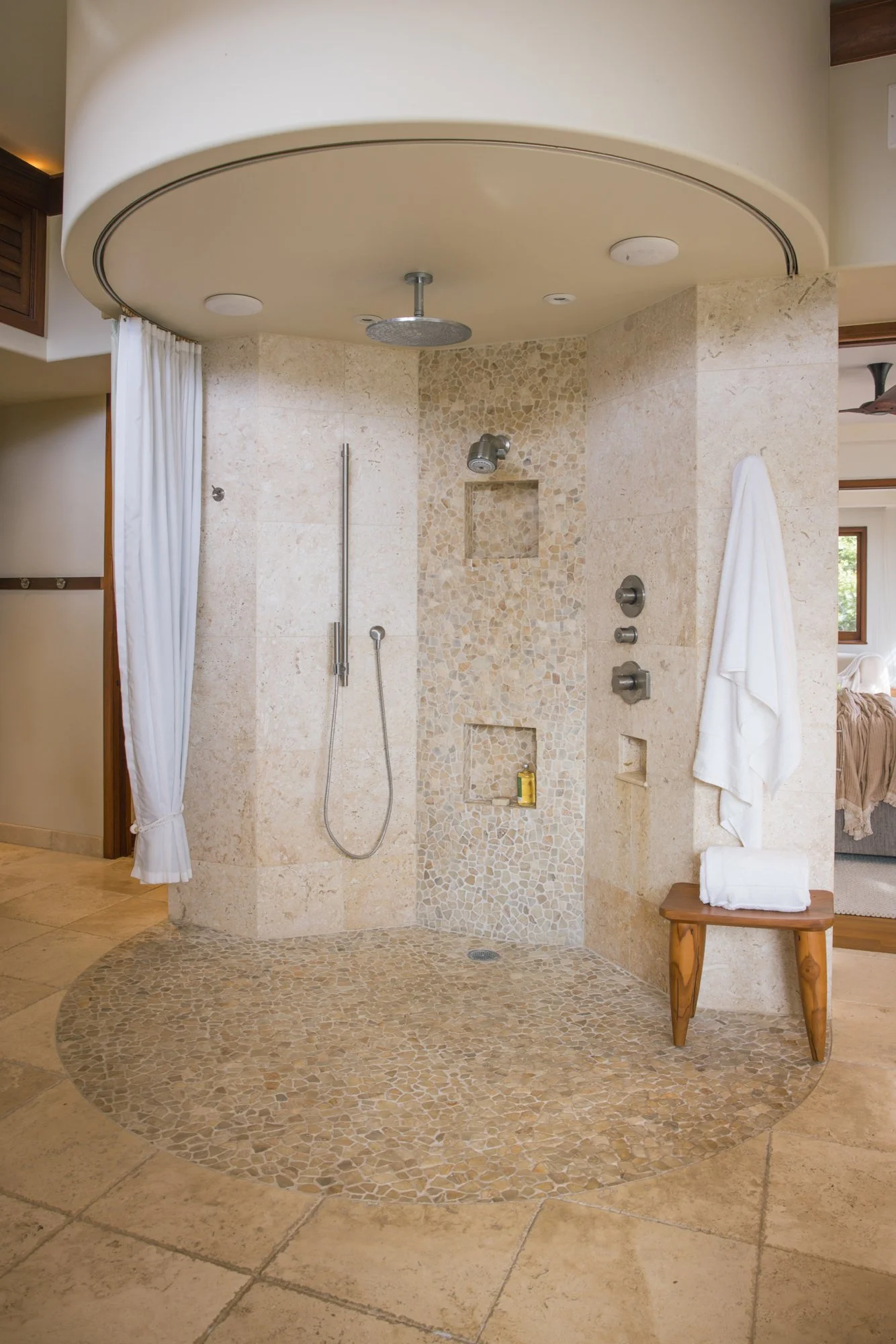 primary suite 4E2A5765.jpg