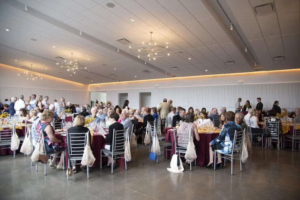 St-Louis-Passport-dining-room.jpg