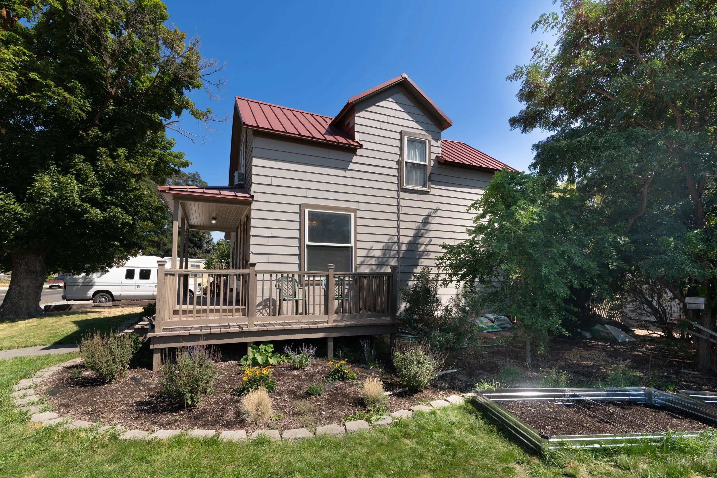 202 E Capitol Ave-4.jpg