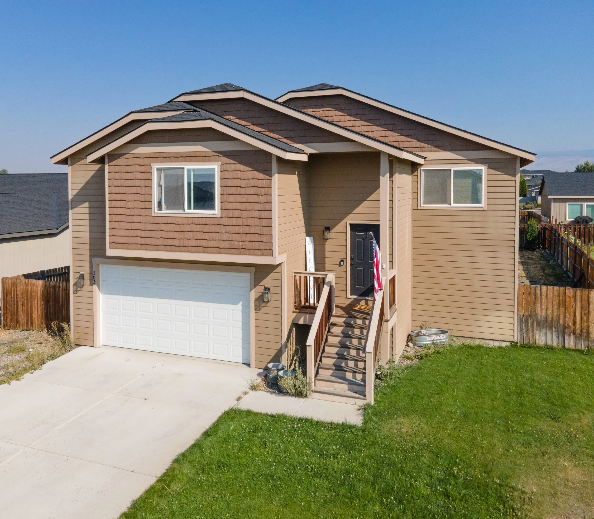 303 E 28th - Downsized-5.jpg