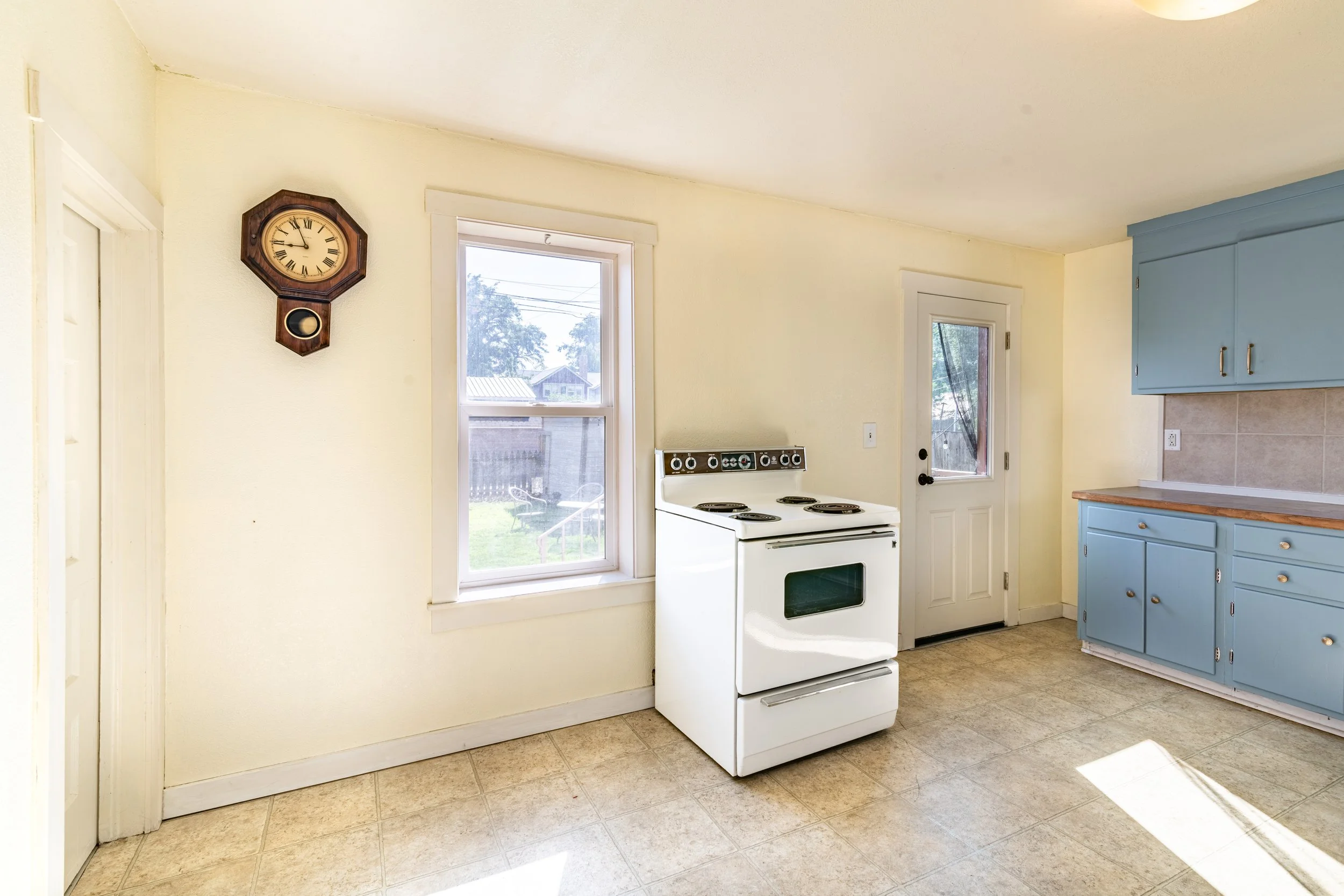 202 E Capitol Ave-21.jpg