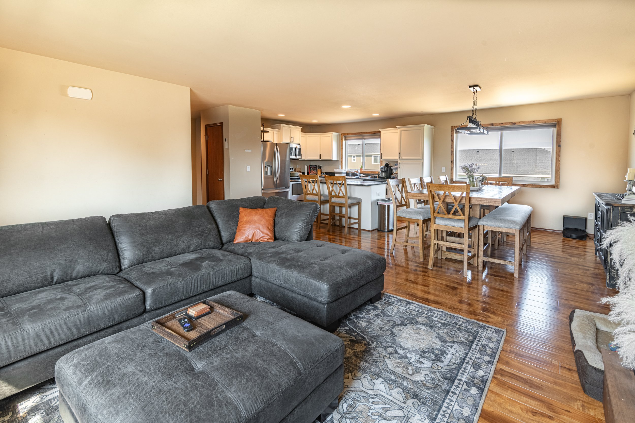 303 E 28th - Downsized-17.jpg