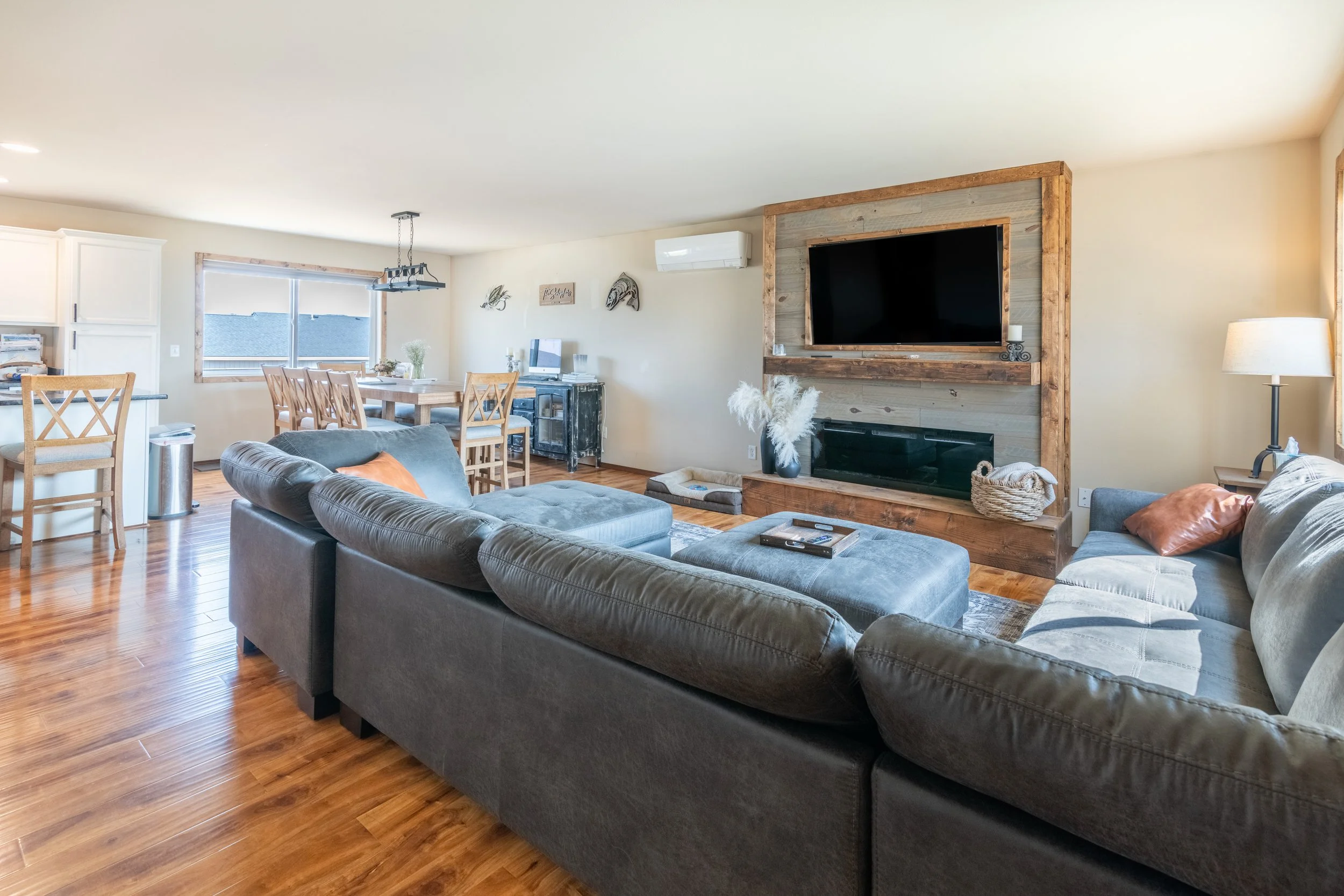 303 E 28th - Downsized-14.jpg