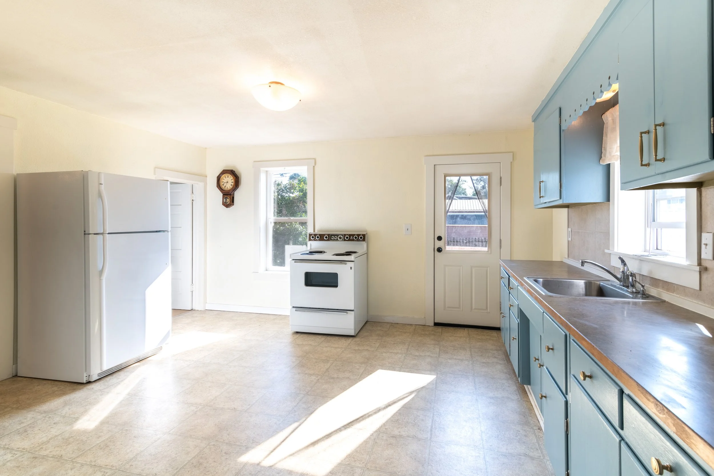 202 E Capitol Ave-25.jpg