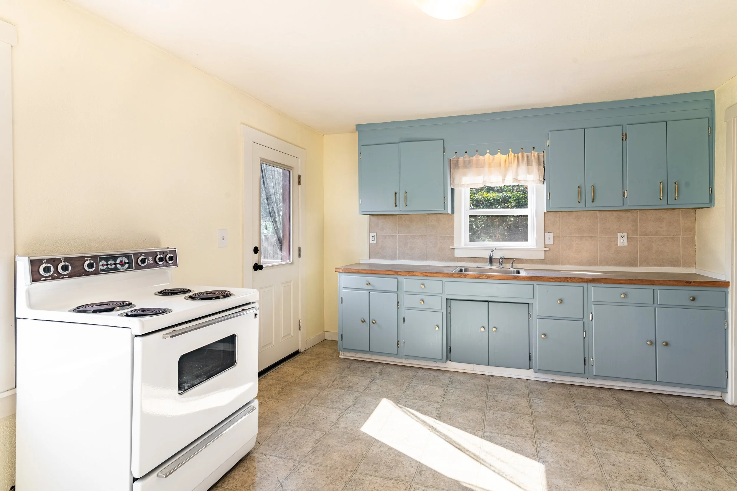 202 E Capitol Ave-22.jpg