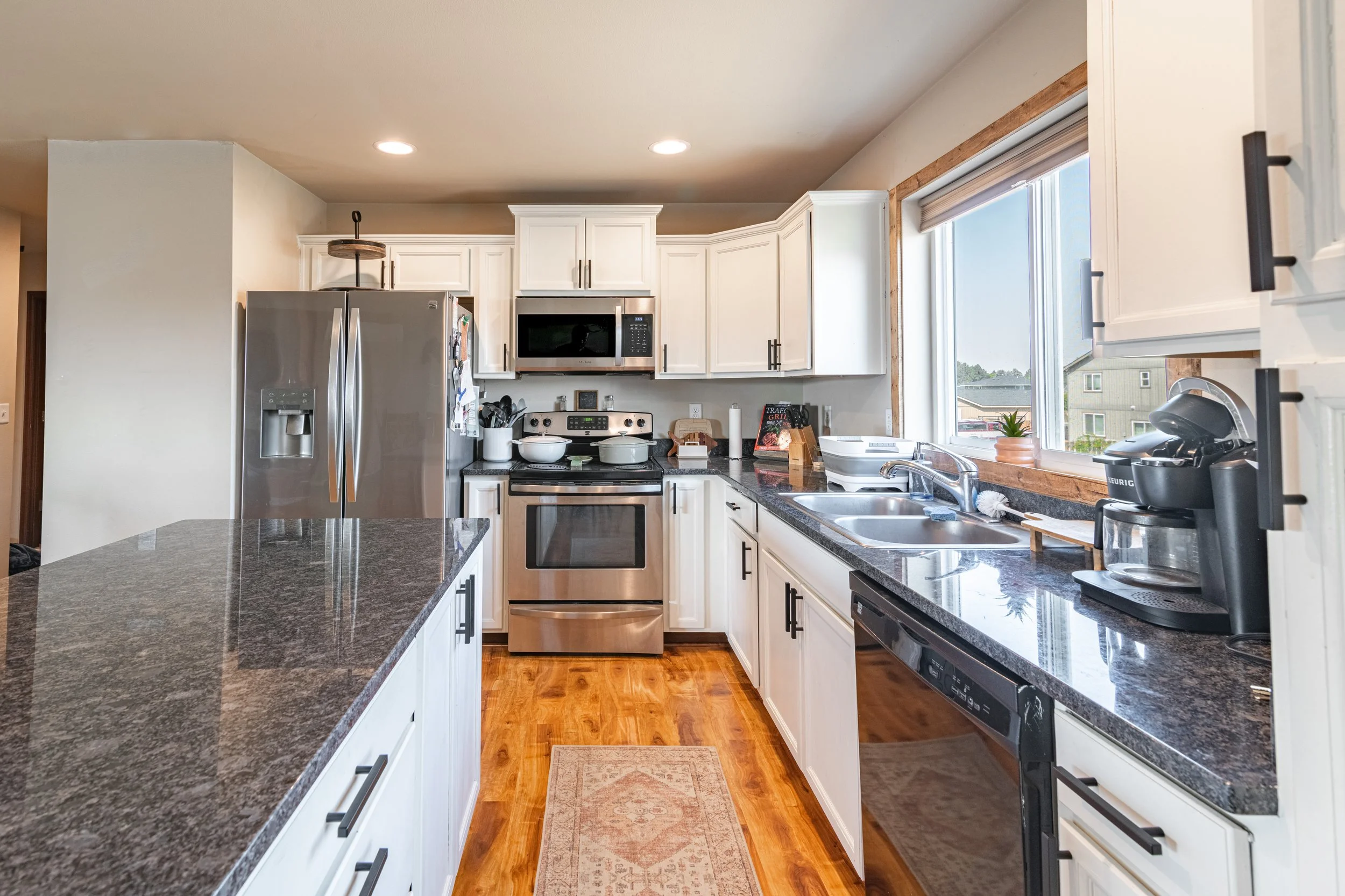 303 E 28th - Downsized-20.jpg