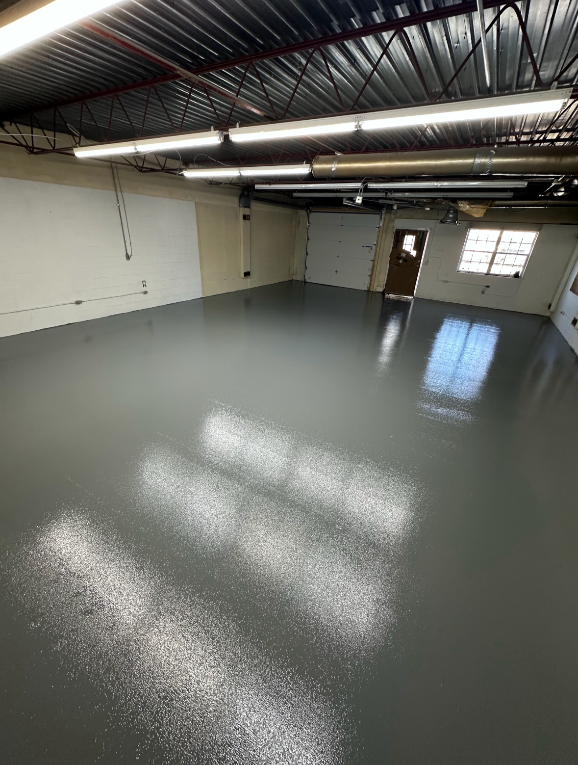 Solid color epoxy inside warehouse