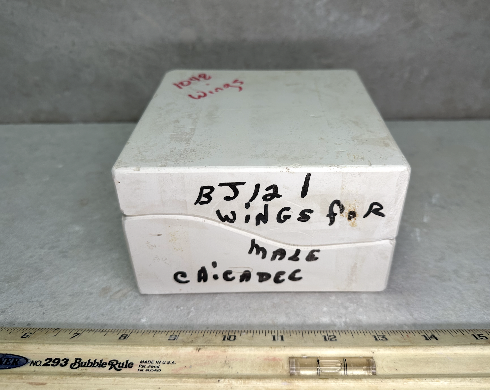 Vintage BJ Male Chickadee Wings Pottery Mold 121