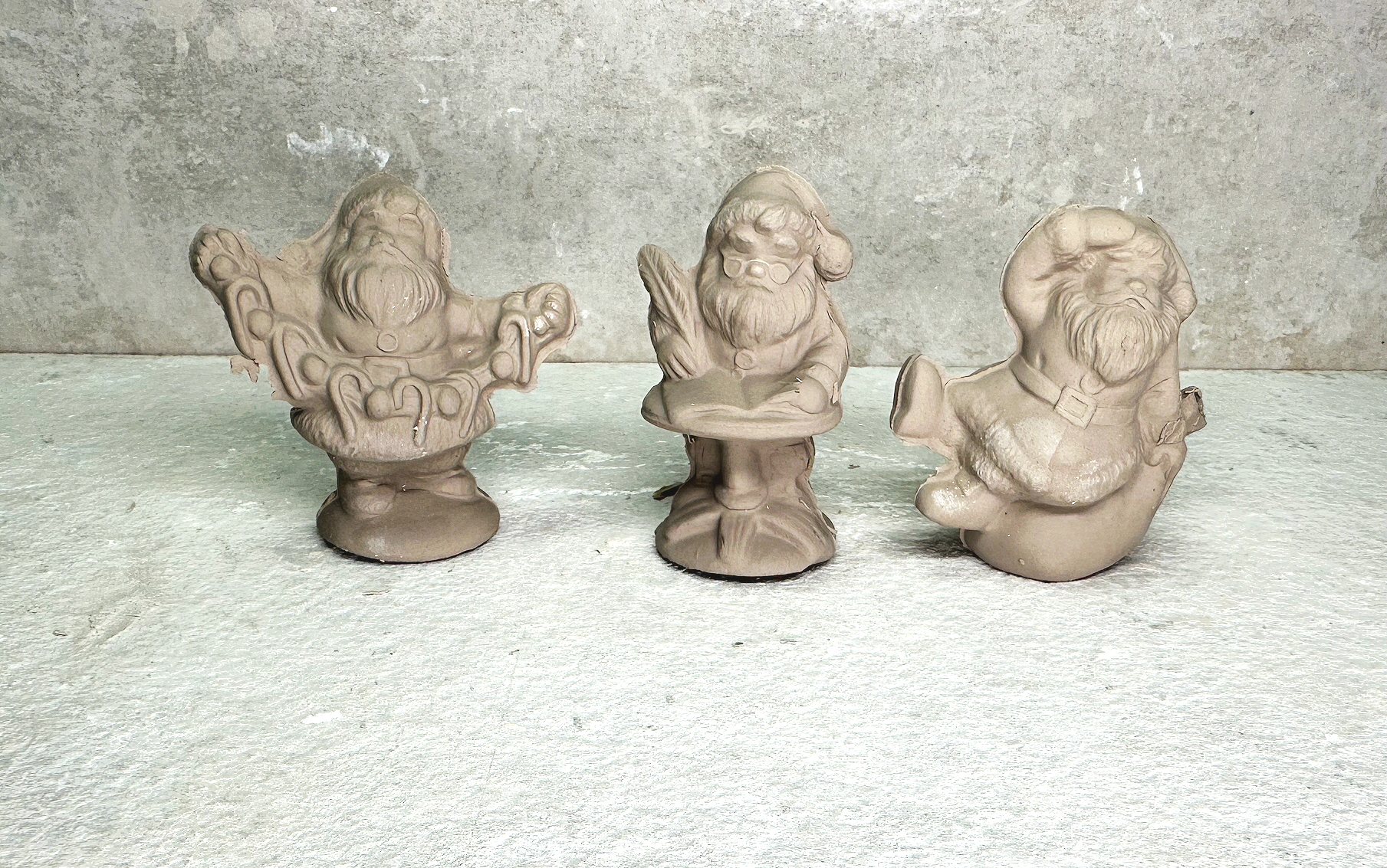 Vintage Duncan Wee Santa Ornaments Pottery Mold DM 475e