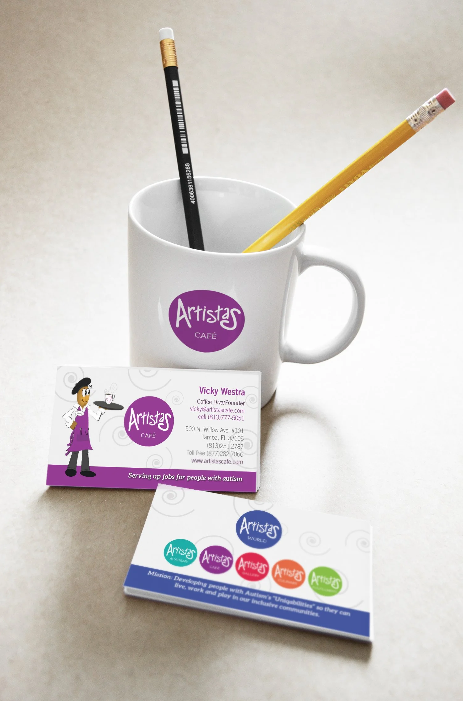 Artistas-Business-Card-Mockup.jpg