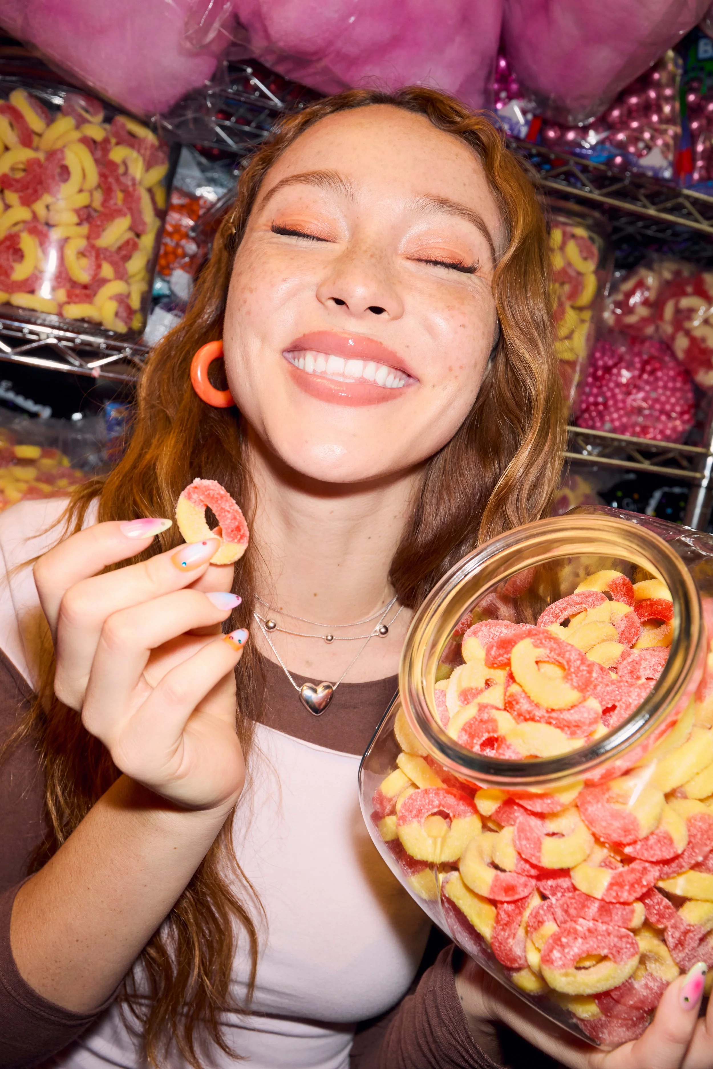 250911-ELF-SweetTooth-0928_FINAL_RGB.jpg