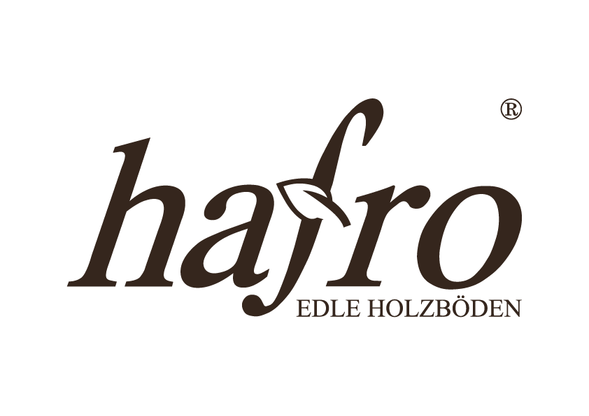 Logo mit dem Schriftzug "hajro" in brauner Farbe und dem Zusatz "EDLE HOLZBÖDEN" darunter. Der Buchstabe "j" ist stilisiert als ein Meißel.