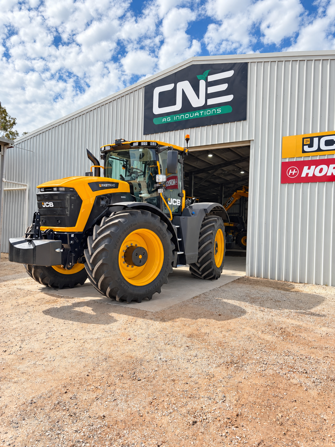 JCB Fastrac 4220 iCON tractor outside the CNE Ag Innovations dealership