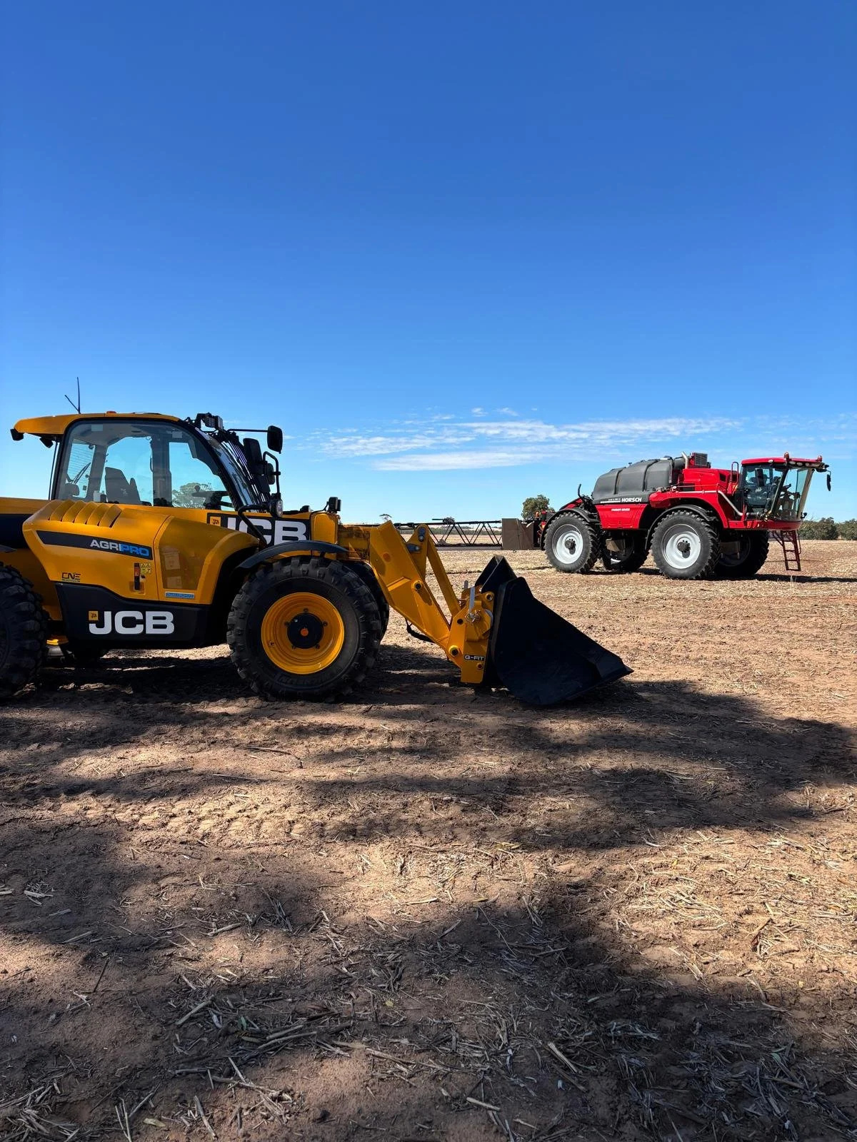 JCB telehandler and HORSCH sprayer at a CNE demo day