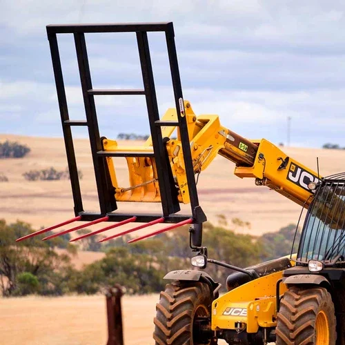 HIMAC fork frame attachment on a JCB telehandler