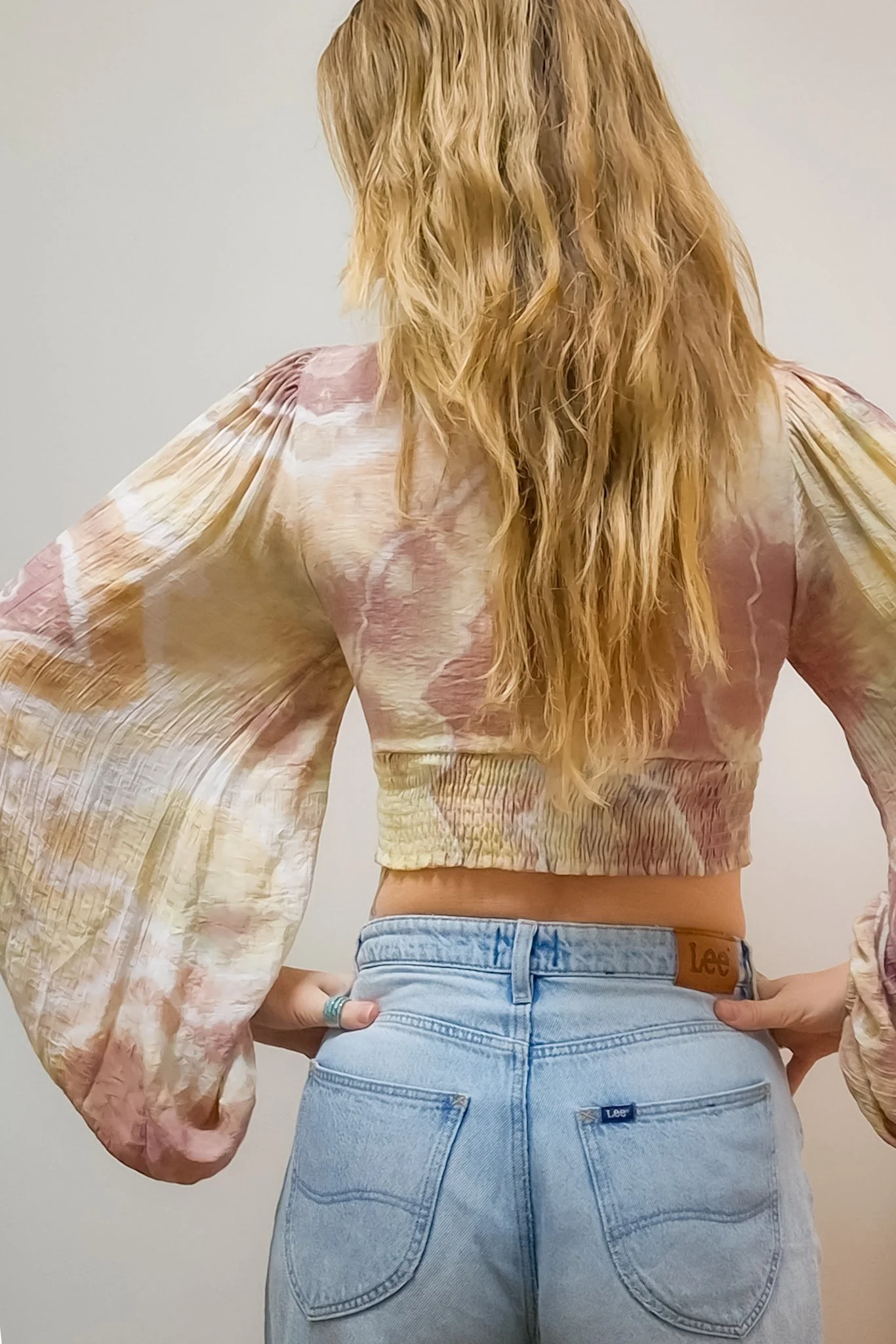 SANDSTONE Balloon Sleeve Top (8-10)