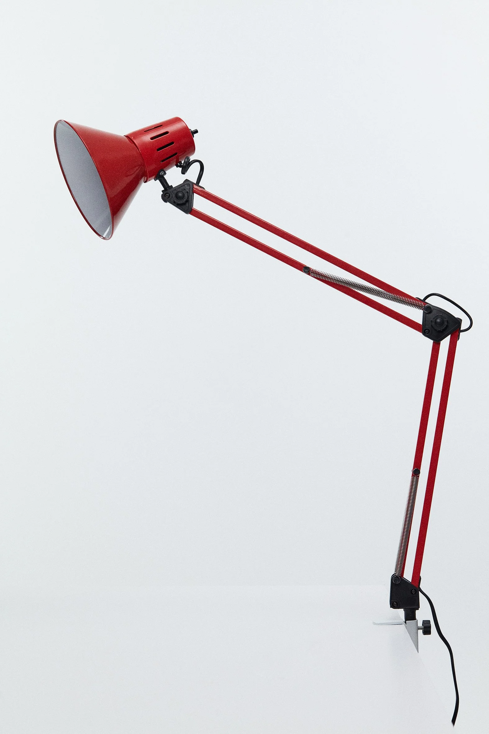 BROOM_4126.jpg